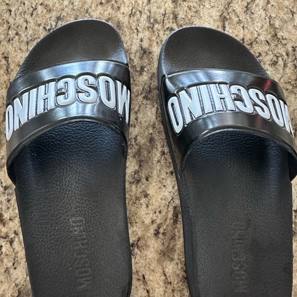 Moschino Couture Pool Slides - Picture 4 of 9